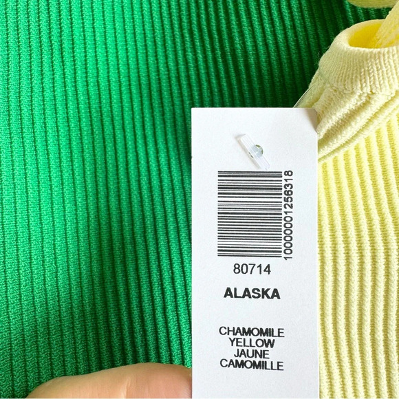 NWT Aritzia Babaton Sculpt Knit Cami Tank Bundle of 2 Yellow Green XS - Picture 2 of 5